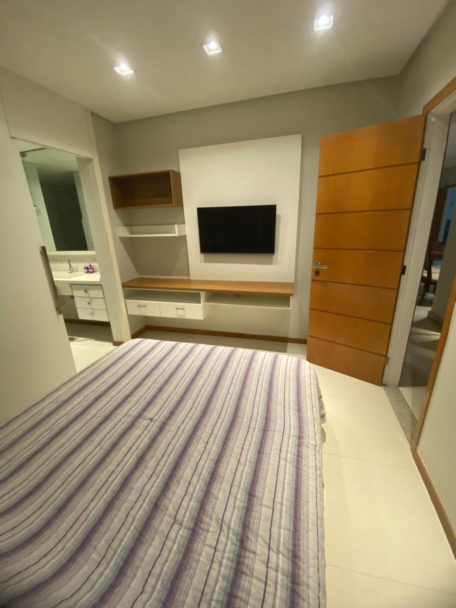 Apt 3Q Luxo Com Ar E Jacuzzi Na Beira Mar Гуарапари Экстерьер фото