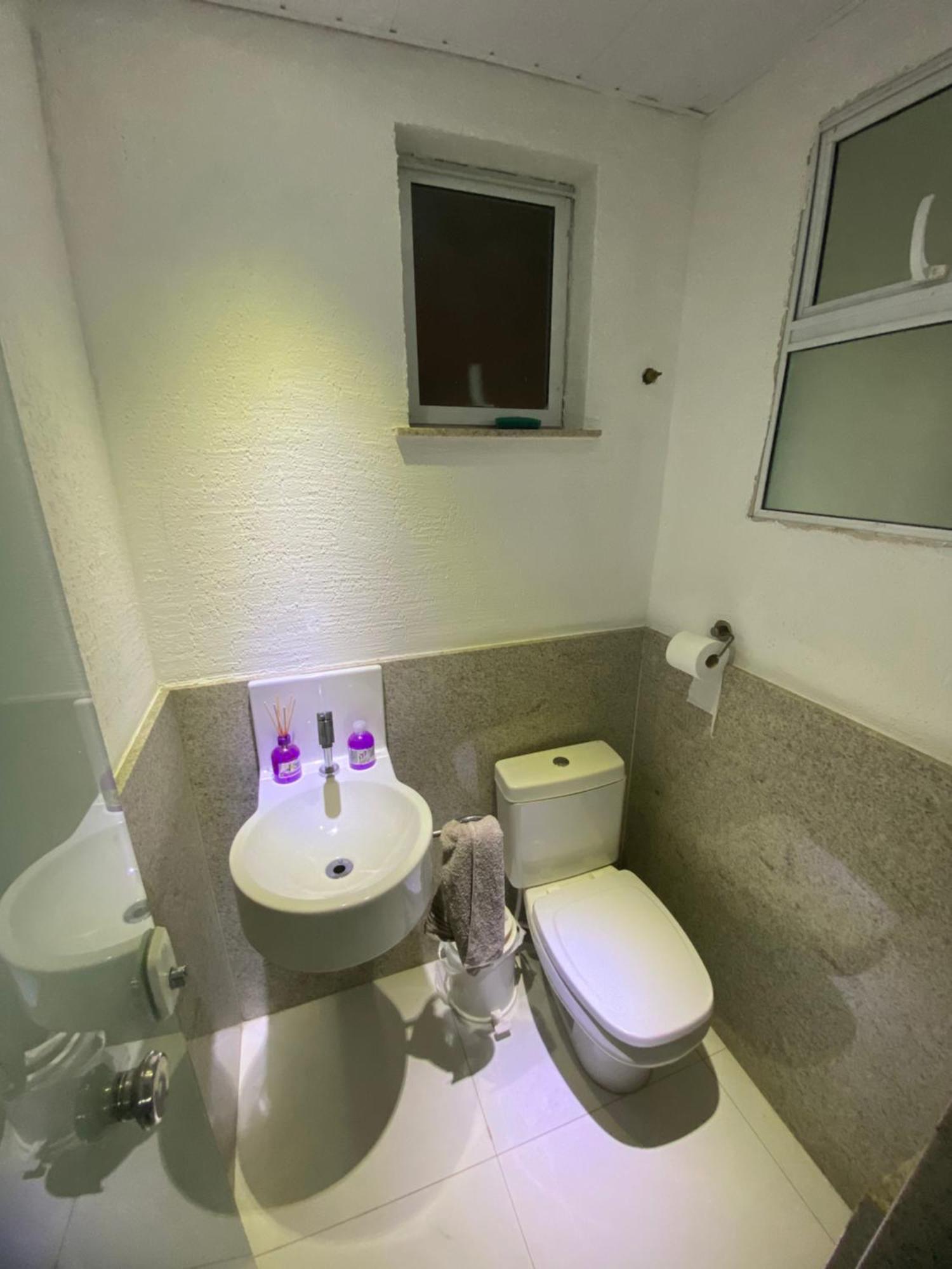 Apt 3Q Luxo Com Ar E Jacuzzi Na Beira Mar Гуарапари Экстерьер фото